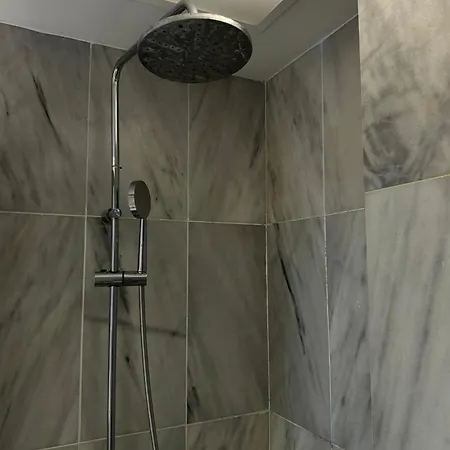 Apartment A Golfer's Dream