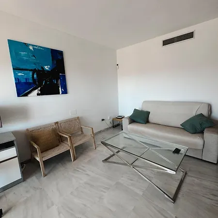 Apartment A Golfer's Dream *